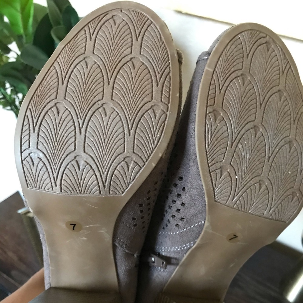 Booties - Picture 3 of 3